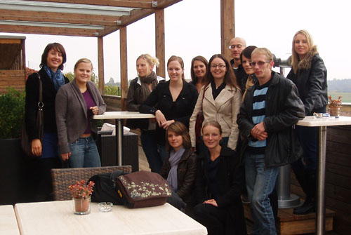 Gruppenfoto auf der Terrasse des Genusshotels Riegersburg